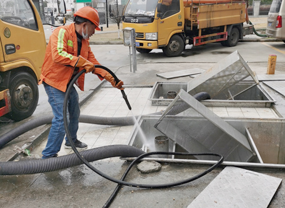 额济纳隔油池清理