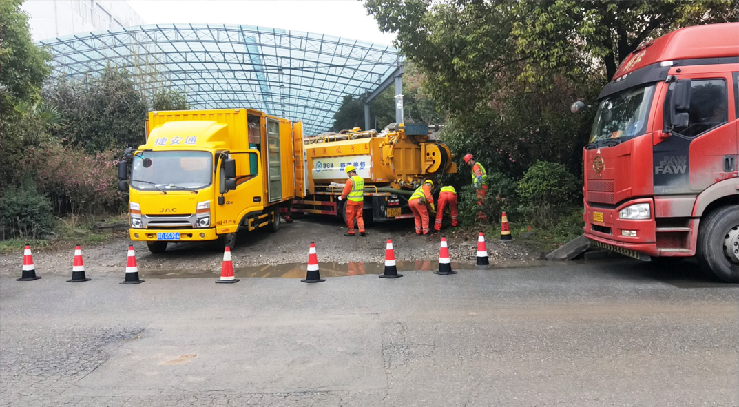 额济纳成区雨污水管网“四位一体”检测疏通项目